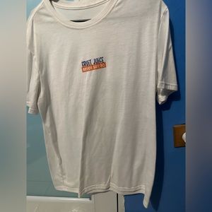 White graphic y shirt